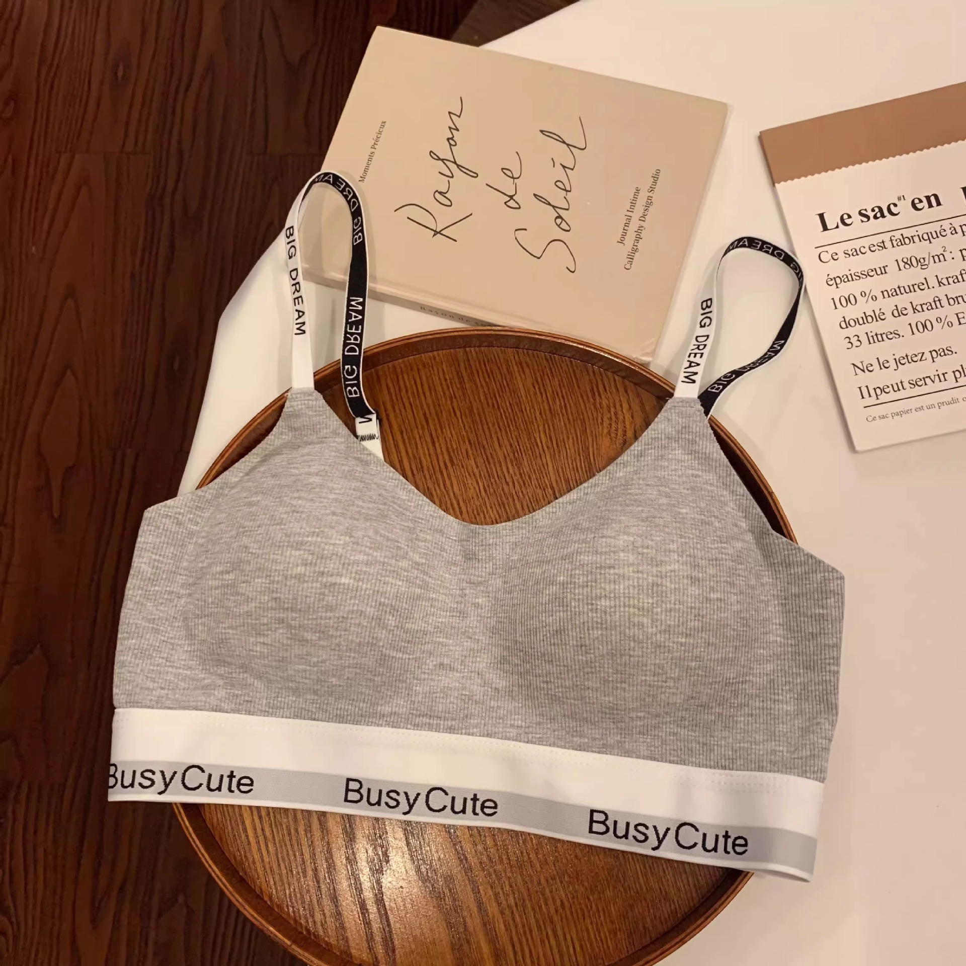 Sports Bra Set for Smaller Bus - مراجعة Cotton Bra Everyday وسعره