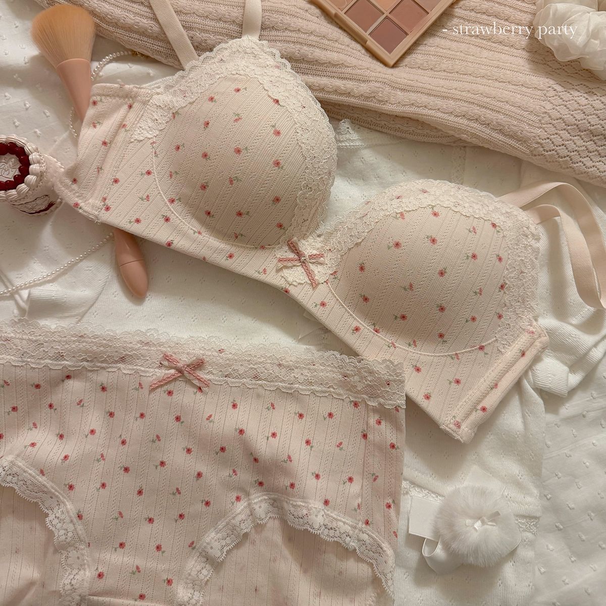 Teenage Sexy Lace Floral Bra S - مراجعة Cotton Bra Everyday وسعره