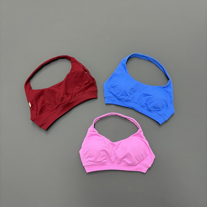 HISTELLO Seamless Halter Neck  - مراجعة T Shirt Bra Seamless وسعره