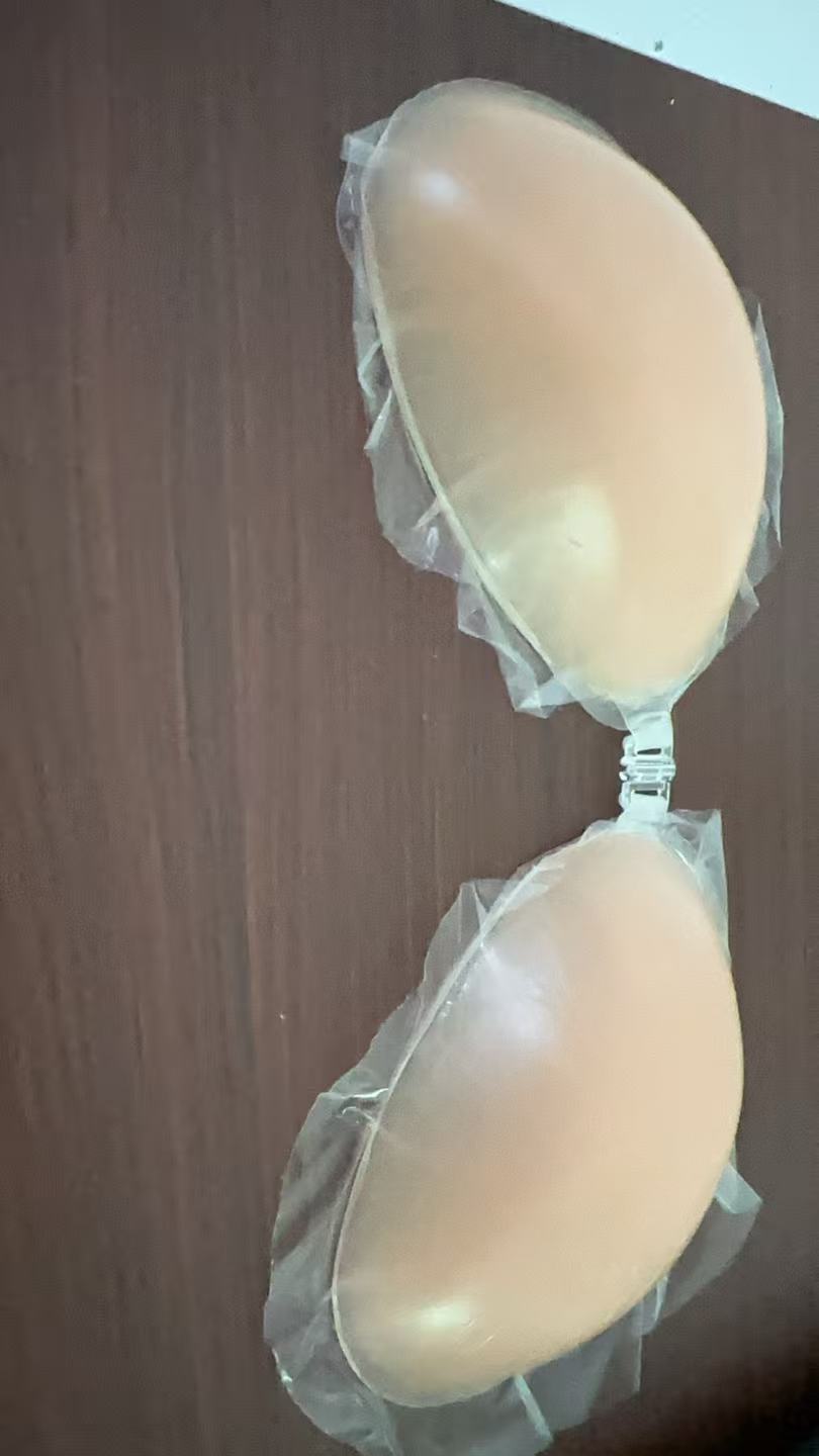 NuBra Silicone Bra for Women - - مراجعة Backless Bra Sticky وسعره