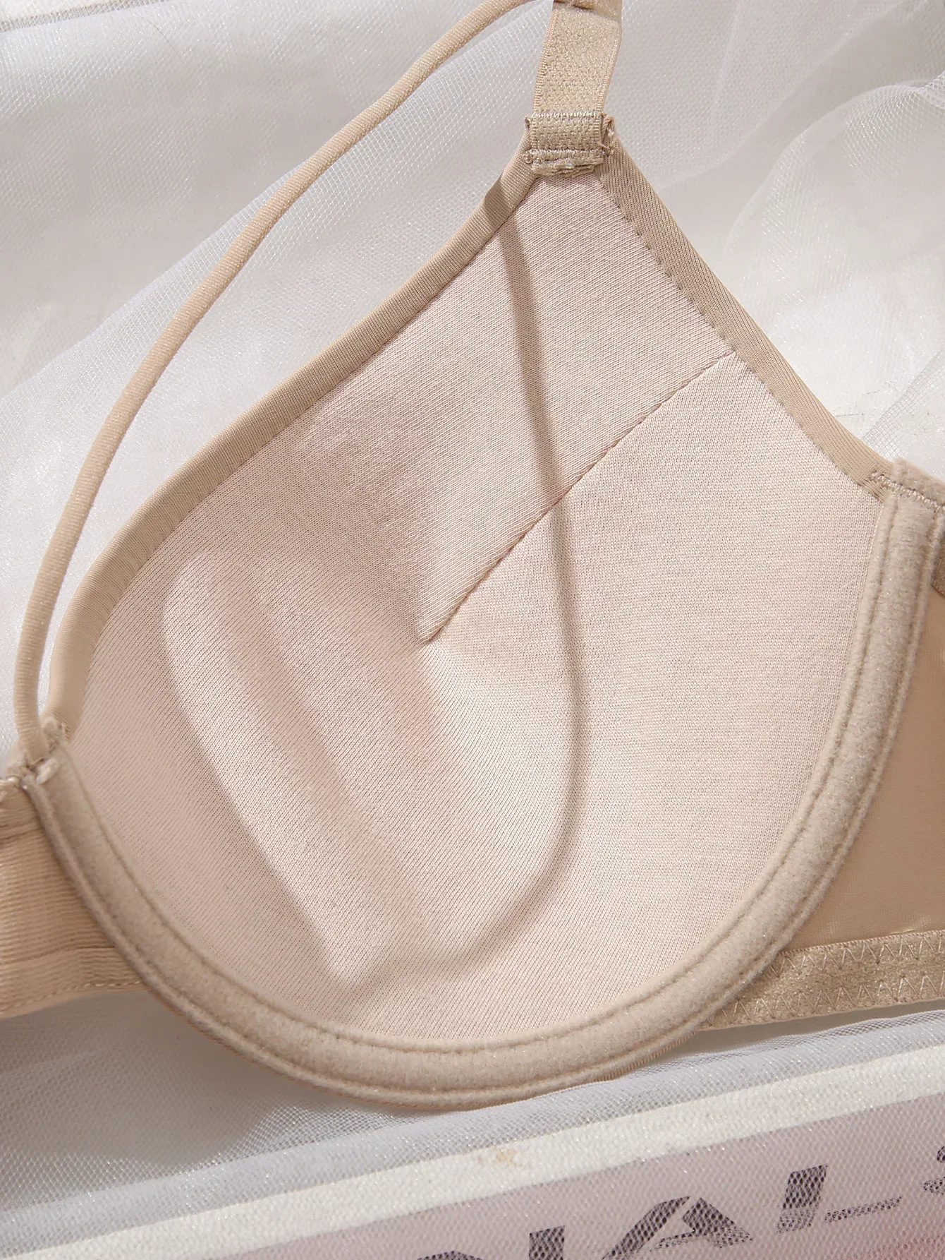 Women's Wire Free Cross Back B - مراجعة Cotton Bra Everyday وسعره